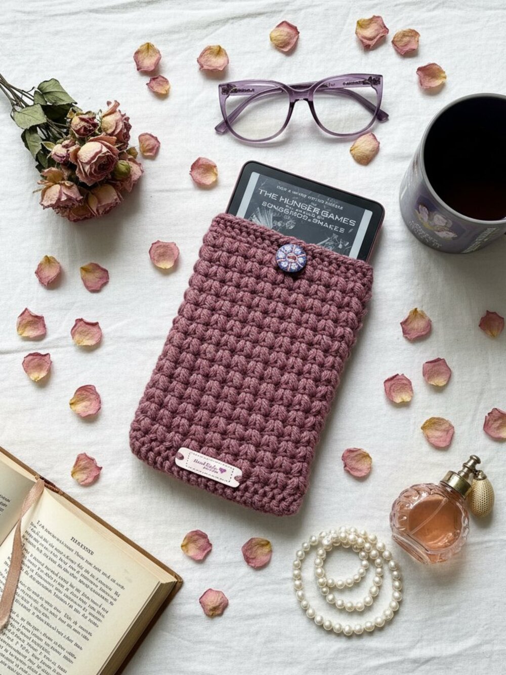 Kindle Paperwhite Sleeve — Dusty Rose Crochet E-Reader & Paperback Book Cover